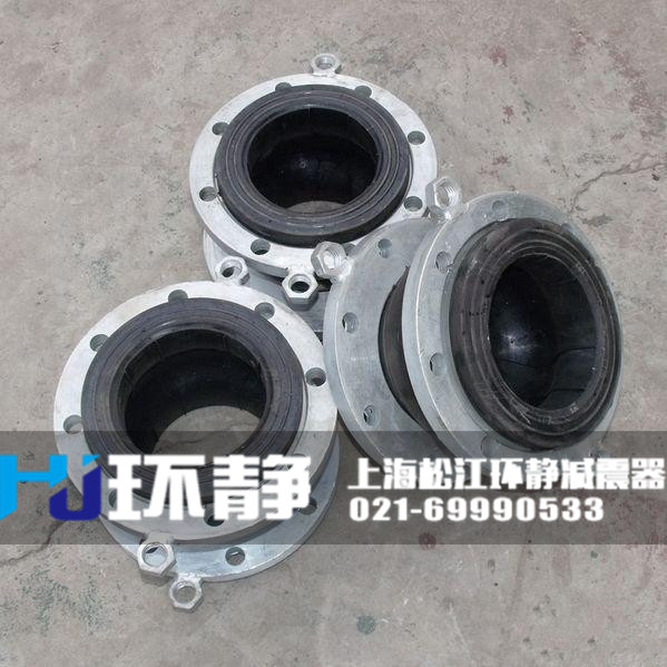 香港九龍尖沙咀<a href=http://www.waahe.cn/products/xiangjiaojietou/function/180.html target=_blank class=infotextkey>耐油橡膠接頭</a>的實(shí)際安裝圖 /></p><h3>技術(shù)參數(shù)</h3>
<table cellspacing=